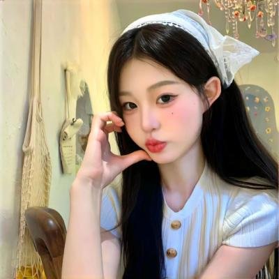 果儿满山红海报