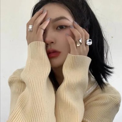 笨拙之极的上野海报
